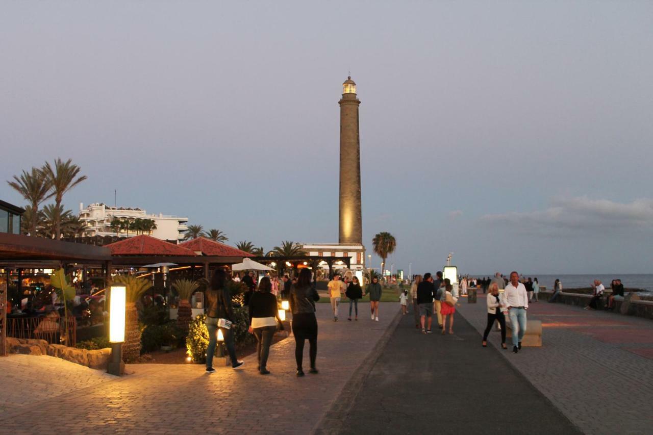 Villa Deluxe Suites Maspalomas Маспаломас Екстериор снимка